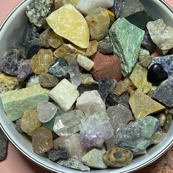 🔮Crystal Mystery Bag🔮 - Picture 3 of 4